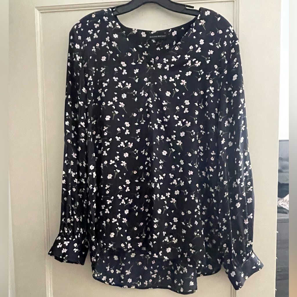 Navy Floral Blouse  Perfect For In Office Looks